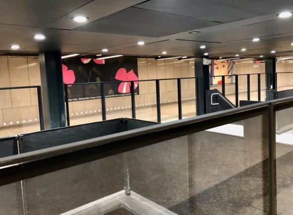 Gone to the Katz? MTA Quietly Reopens 57th Street, F Train Subway Station The industrial, basics-only feel of the station banished with tonal visual effects and plenty of art.